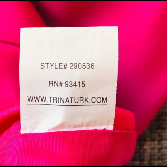 Gorgeous Trina Turk Slim Fitting Career Dress - Picture 13 of 14